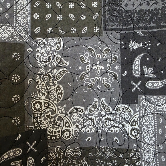 POL OVERSIZED Boho Style Patchwork Bandana Quilted Reversible Vest Front Zipper - Picture 7 of 16